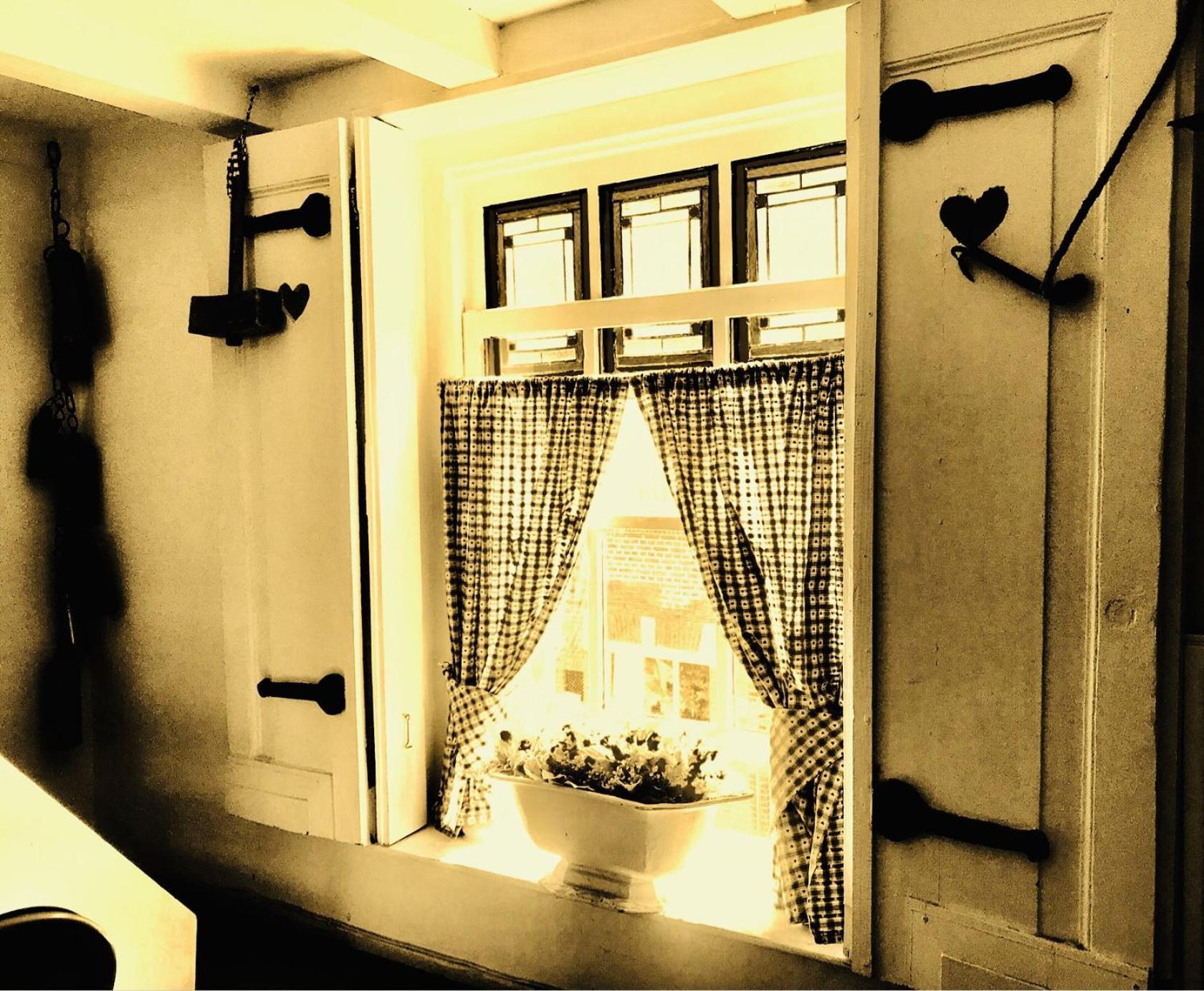 Bijzonder Overnachten Tzeeuwse Kloppertje ミデルブルグ 部屋 写真